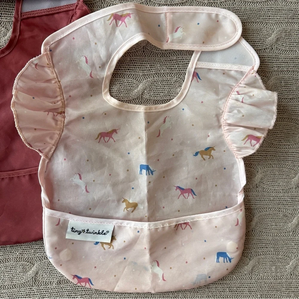 EUC 16pc Baby Girl Bib/Hair/Changing Pad Travel Bundle, Tiny Twinkle